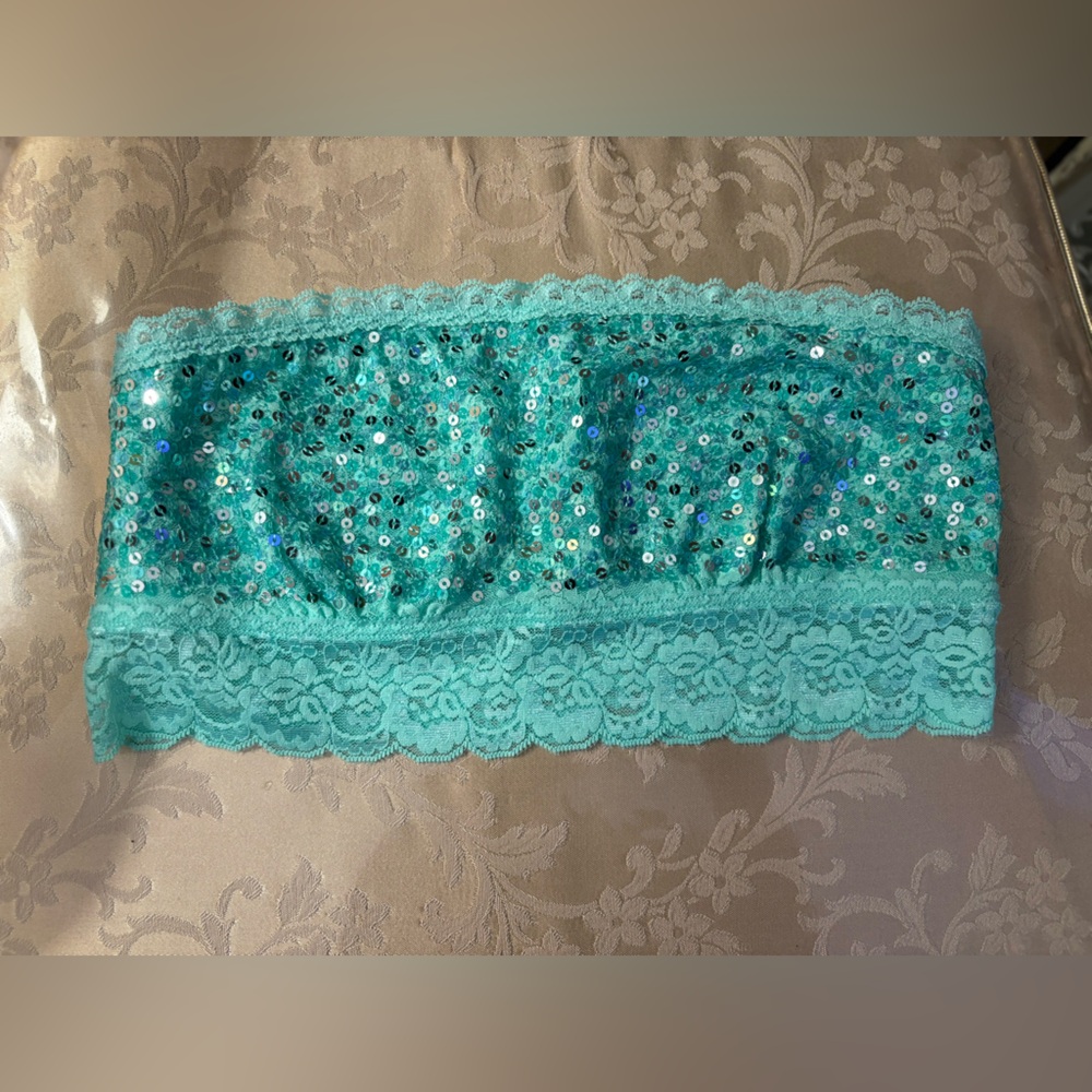 PINK Victoria's Secret Turquoise Sequin Lace Bandeau